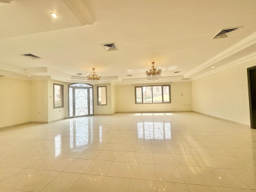 Elegant 5-Bedroom Duplex w/ Basement in Hateen